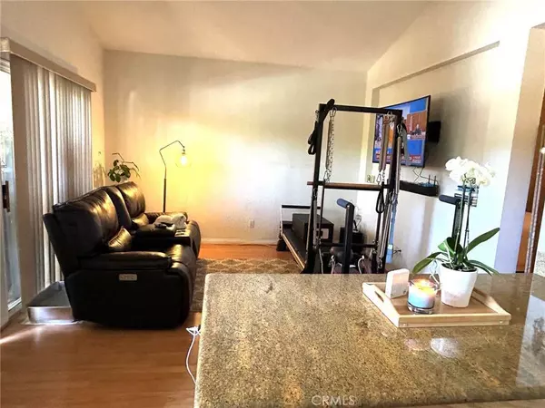 145 Gallery WAY, Tustin, CA 92782