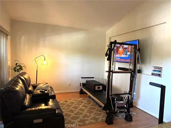 145 Gallery WAY, Tustin, CA 92782