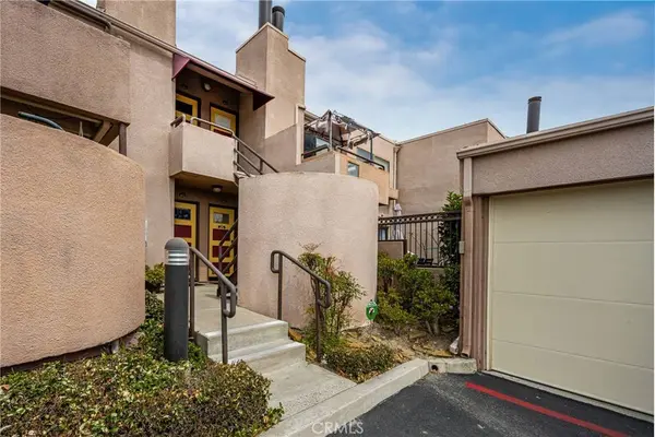 25761 Le Parc #105, Lake Forest, CA 92630
