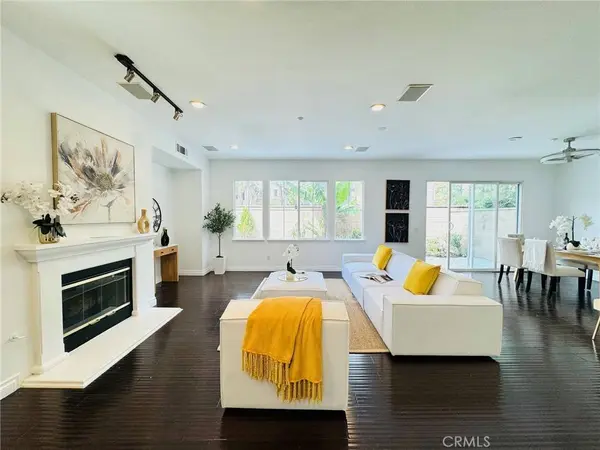 10 Salton, Irvine, CA 92602