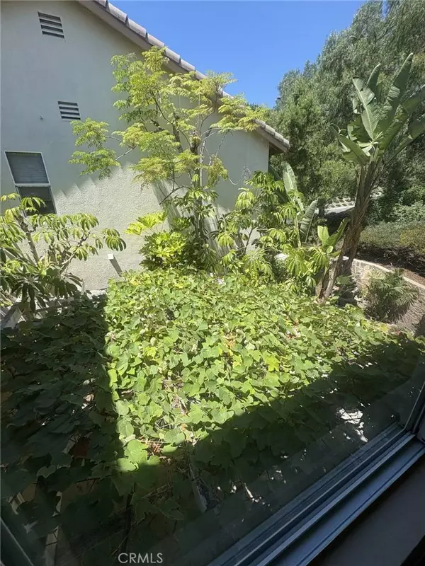 5 Halcyon LN, Aliso Viejo, CA 92656