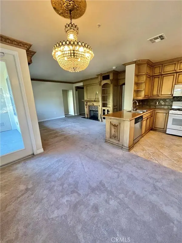 3334 Watermarke PL, Irvine, CA 92612