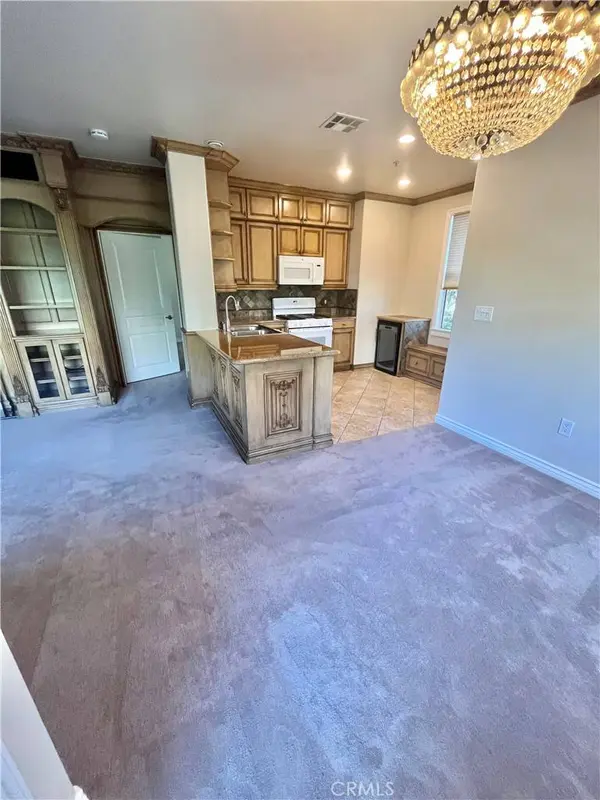 3334 Watermarke PL, Irvine, CA 92612