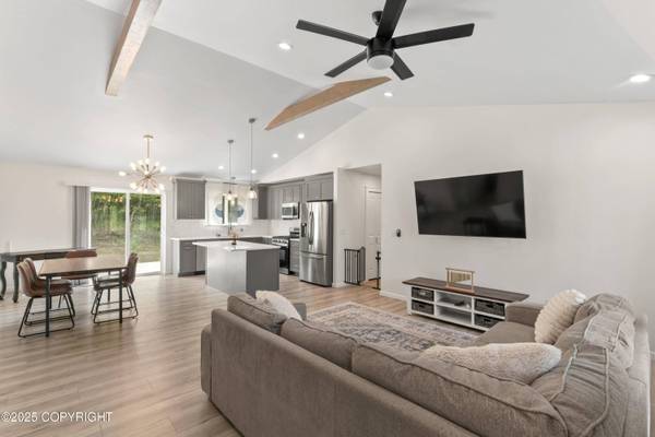 4418 S Preston Hills DR, Wasilla, AK 99654