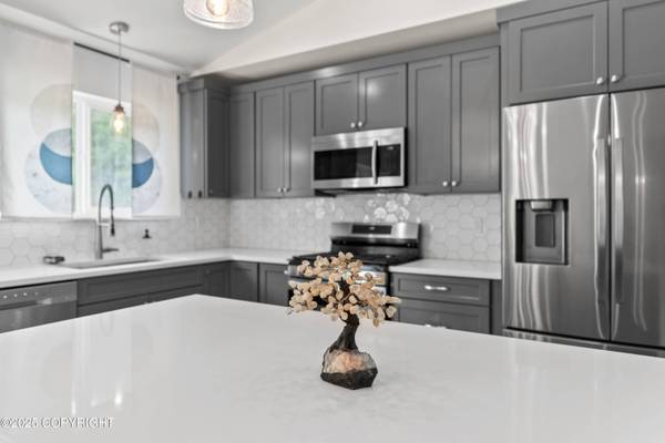 4418 S Preston Hills DR, Wasilla, AK 99654