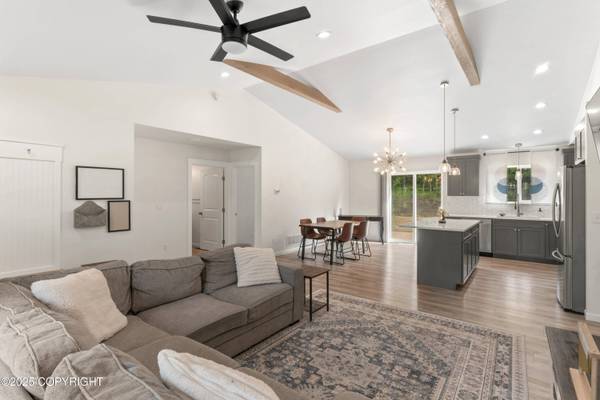 4418 S Preston Hills DR, Wasilla, AK 99654