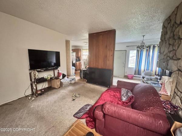 4904 Cambridge WAY, Anchorage, AK 99503