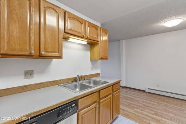 1530 Northview DR D3, Anchorage, AK 99504