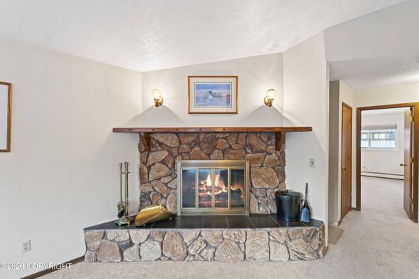 720 Lighthouse CT, Anchorage, AK 99515