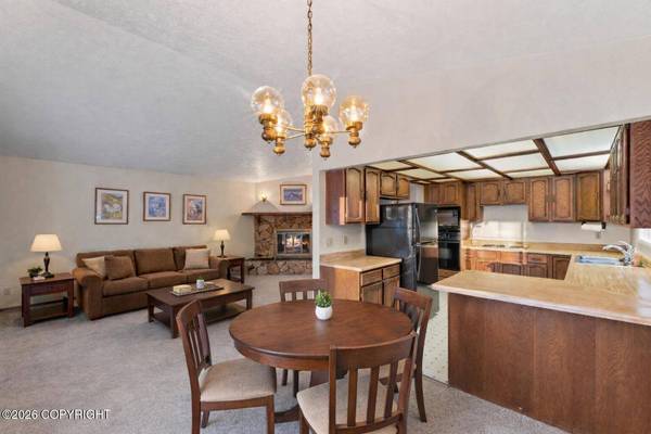 720 Lighthouse CT, Anchorage, AK 99515