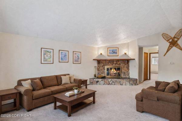 720 Lighthouse CT, Anchorage, AK 99515