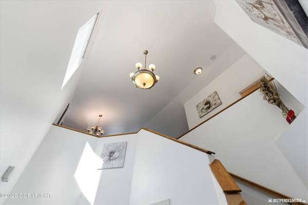 1928 Colony PL #44, Anchorage, AK 99507