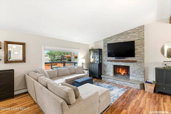 9431 Arlene DR, Anchorage, AK 99502