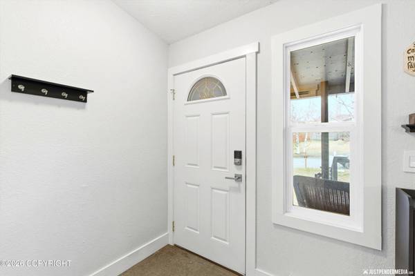 9431 Arlene DR, Anchorage, AK 99502