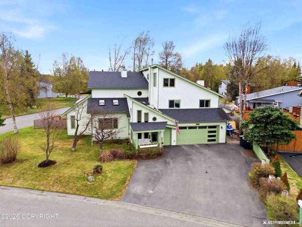 2440 Scarborough DR, Anchorage, AK 99504