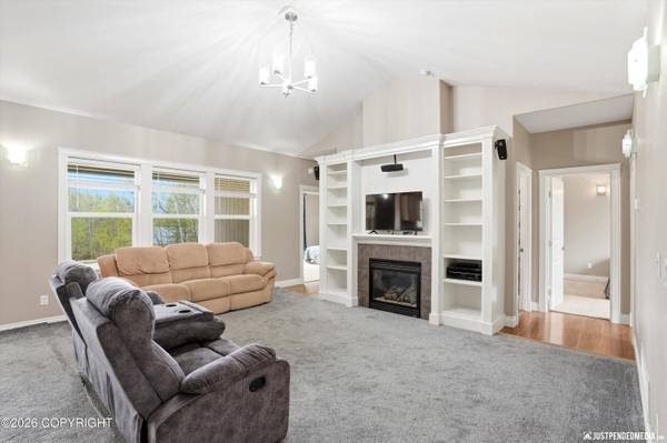 3142 E Olga CIR, Wasilla, AK 99654