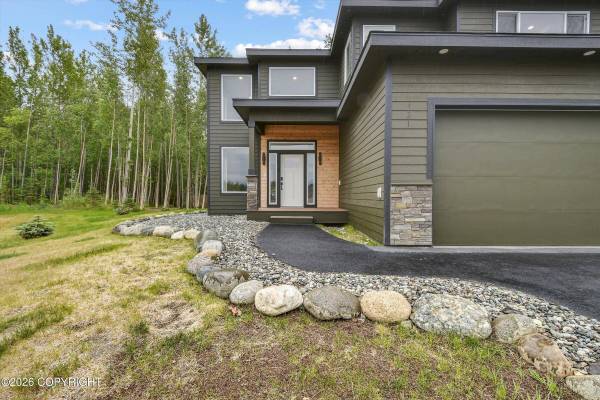 431 N Bethel PL, Palmer, AK 99645