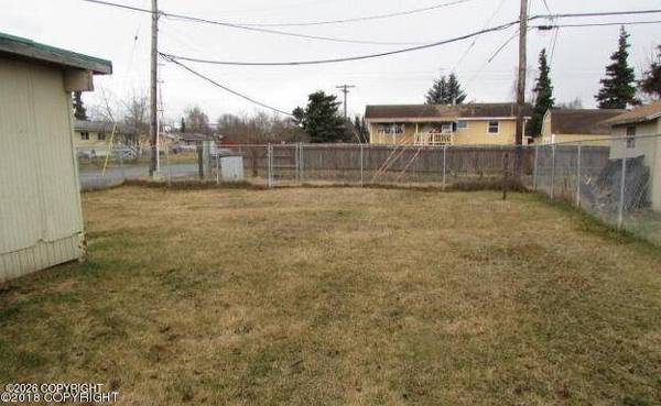 500 Lane ST, Anchorage, AK 99508