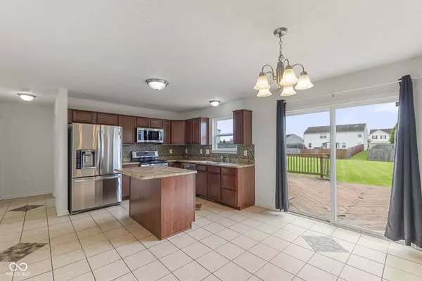 11531 Short Iron LN, Indianapolis, IN 46235