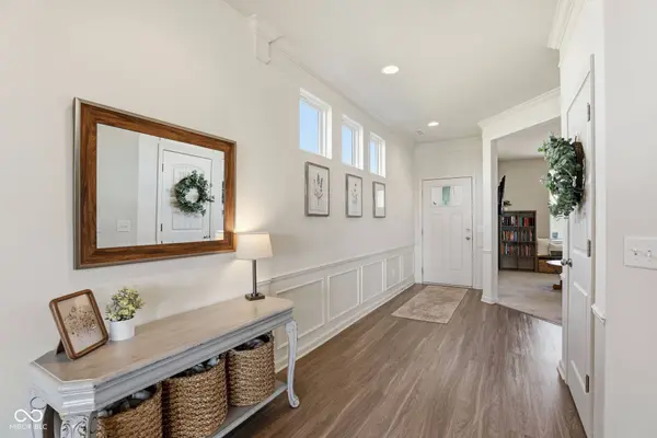 9287 Prospect WAY, Avon, IN 46123