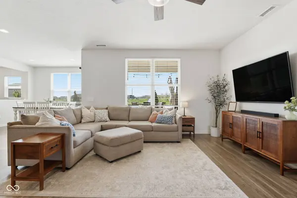 9287 Prospect WAY, Avon, IN 46123