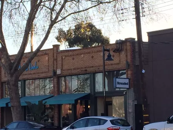 Why Down Sizers Are Choosing Oakland: Insights from My Open Houses