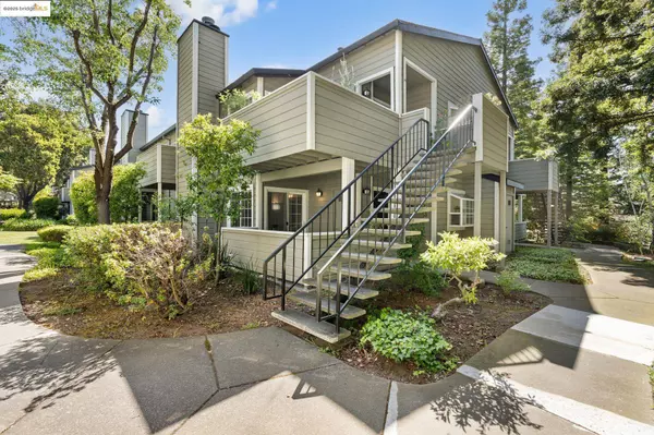 520 Canyon Oaks #D, Oakland, CA 94605