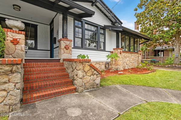 2801 OAK ST, Jacksonville, FL 32205