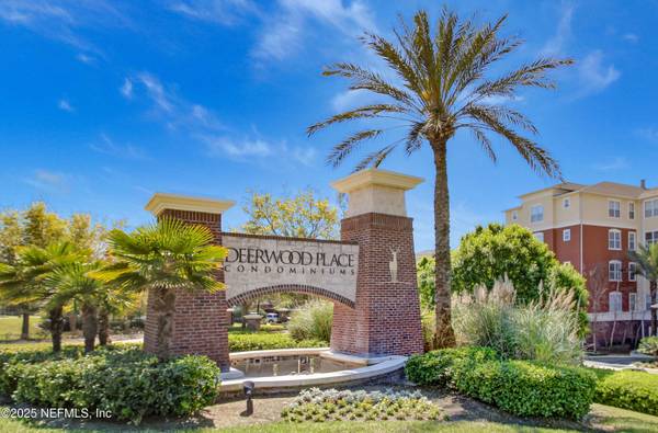 4480 DEERWOOD LAKE Pkwy #554, Jacksonville, FL 32216