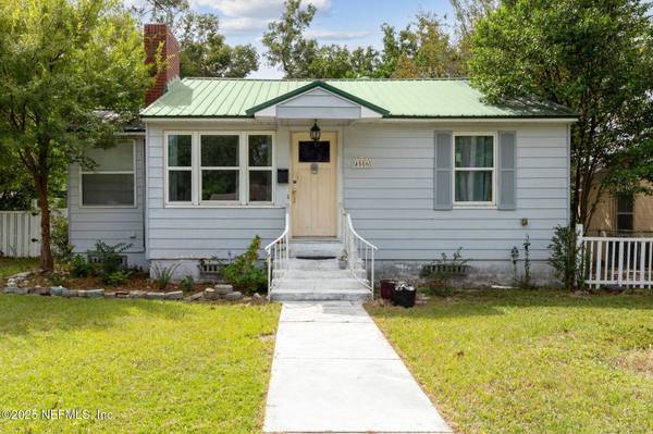 4586 COLONIAL AVE, Jacksonville, FL 32210