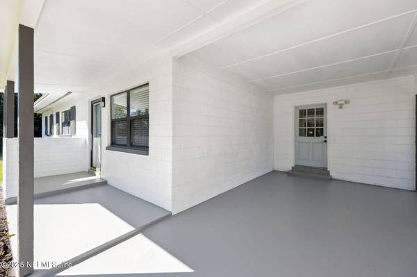 4718 REDSTONE DR, Jacksonville, FL 32210