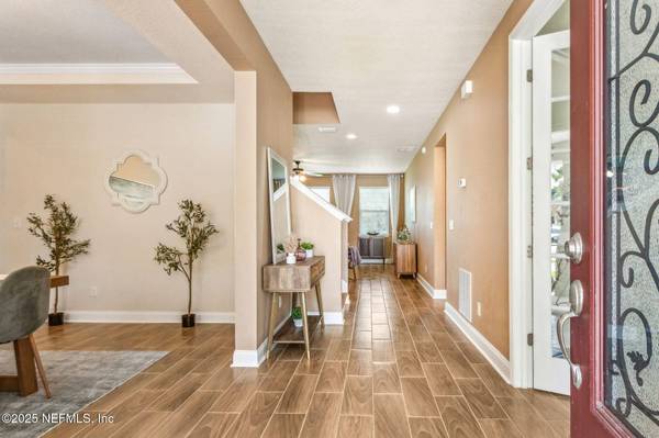 11470 GLENLAUREL OAKS CIR, Jacksonville, FL 32257