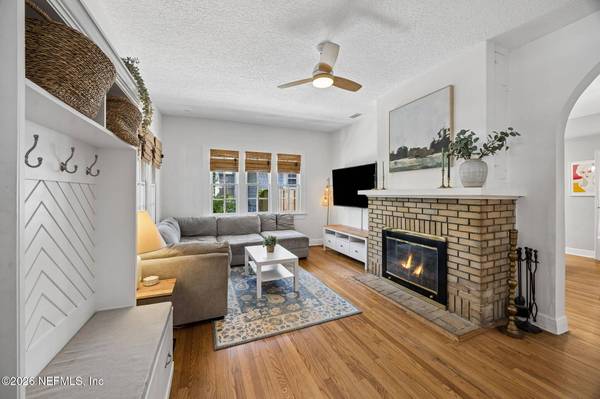1224 HOLLYWOOD AVE, Jacksonville, FL 32205