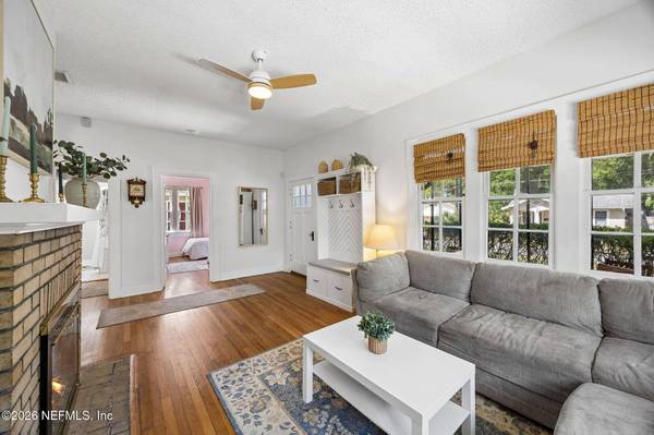 1224 HOLLYWOOD AVE, Jacksonville, FL 32205