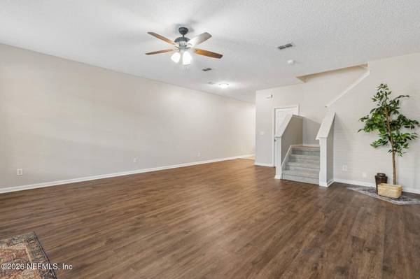 444 SHERWOOD OAKS DR, Orange Park, FL 32073