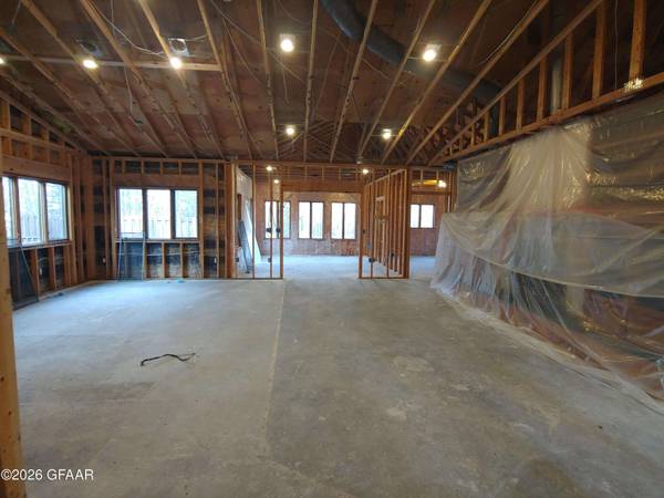 15616 106TH ST NE, Pembina, ND 58271