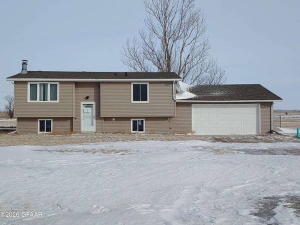 1608 23RD AVE NE, Grand Forks, ND 58203