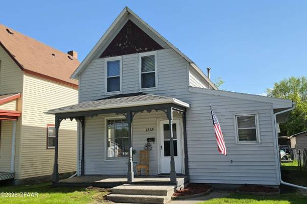 1115 4TH AVE N, Grand Forks, ND 58203