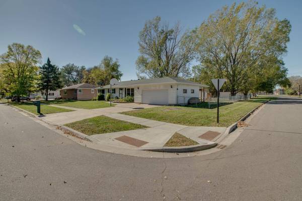 108 3rd ST NW, Dilworth, MN 56529