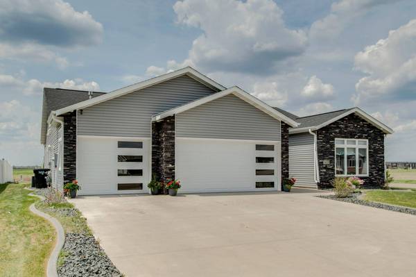 5419 43rd ST S, Fargo, ND 58104