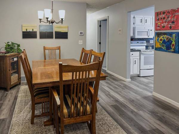 3253 17th AVE S #102, Fargo, ND 58103