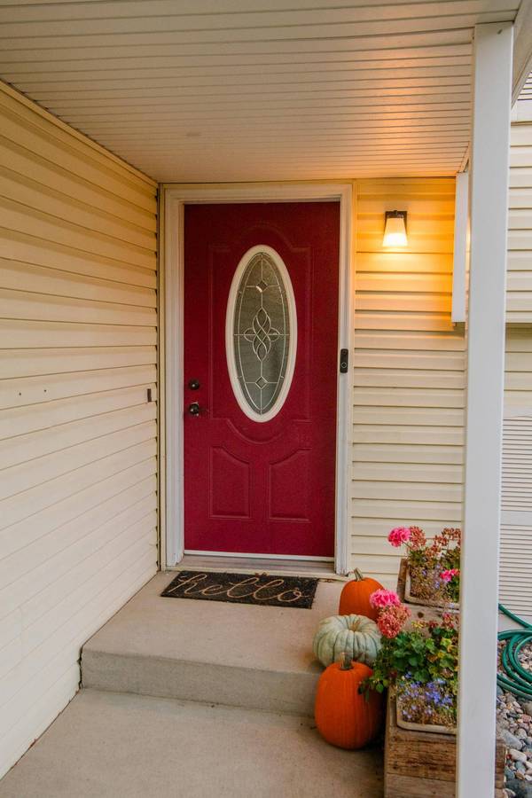 2825 35 1/2 AVE S, Fargo, ND 58104