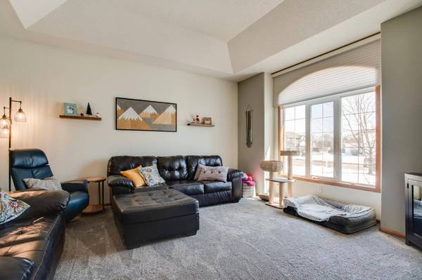 506 Mariann LN, Dilworth, MN 56529