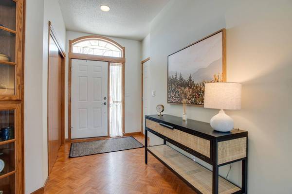 506 Mariann LN, Dilworth, MN 56529