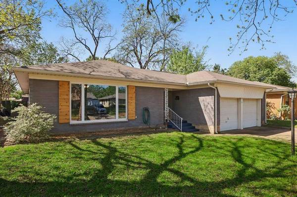 116 E Vilbig Street, Irving, TX 75060