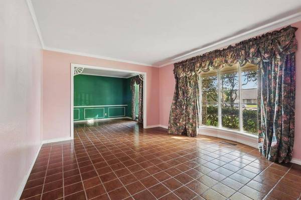 517 Brookshire Lane, Richardson, TX 75080