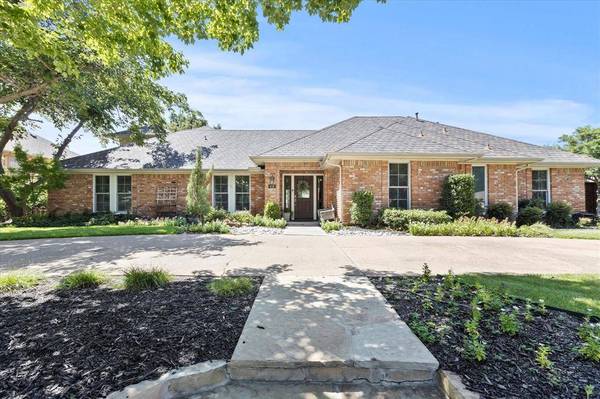 416 Greenridge Drive, Coppell, TX 75019