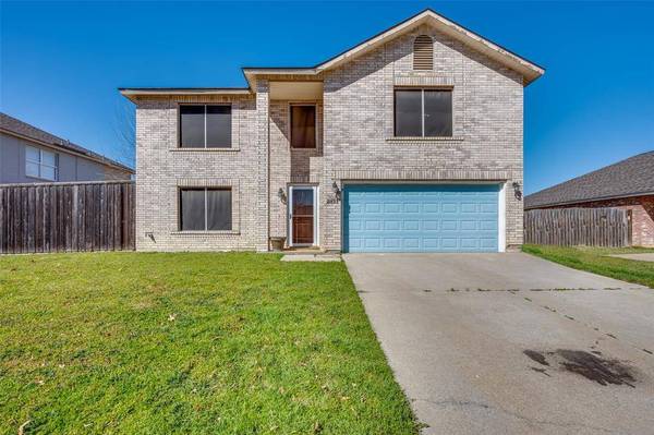 2811 Custer Drive, Corinth, TX 76210