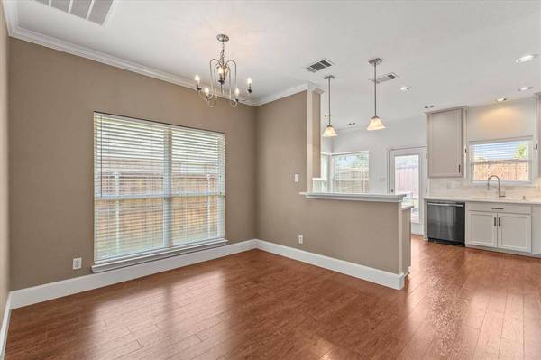 912 Brose Drive, Lewisville, TX 75067