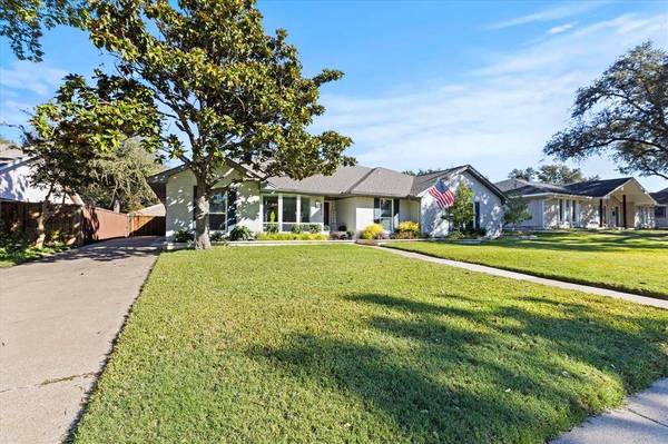 2711 N Surrey Drive, Carrollton, TX 75006